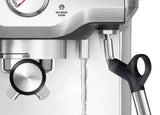 Breville – the Infuser Manual Espresso Machine with 15 bars of pressure, Milk Frother and Water filtration – Silver